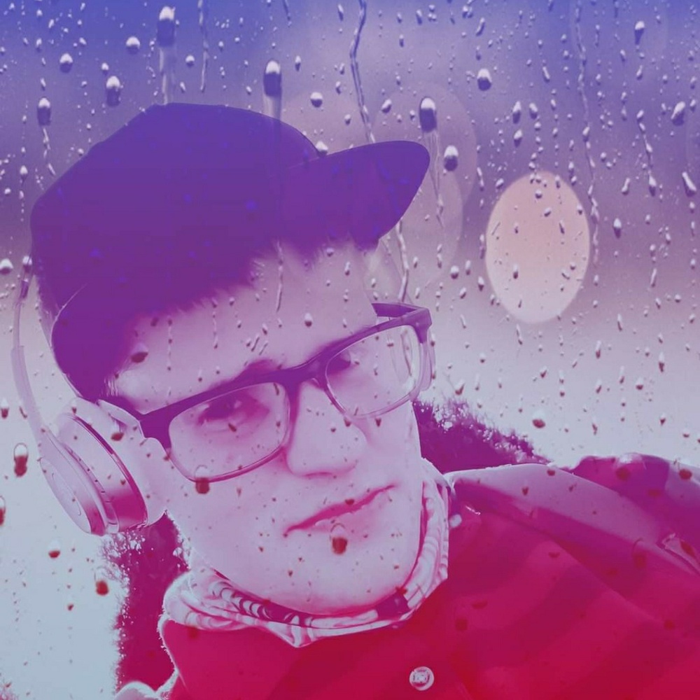 Meet your Posher, Cam